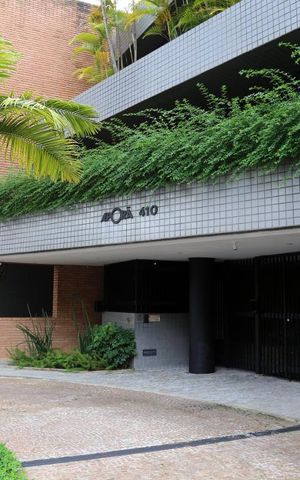 Apartamento à venda com 160m², 3 quartos e 3 vagasFachada do Condomínio