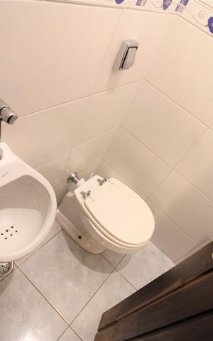 Casa à venda com 347m², 4 quartos e 3 vagasBanheiro