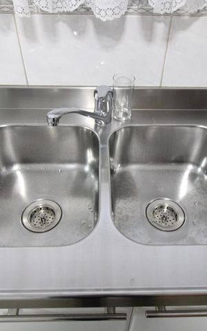 Casa à venda com 347m², 4 quartos e 3 vagasDetalhe da cozinha - Pia