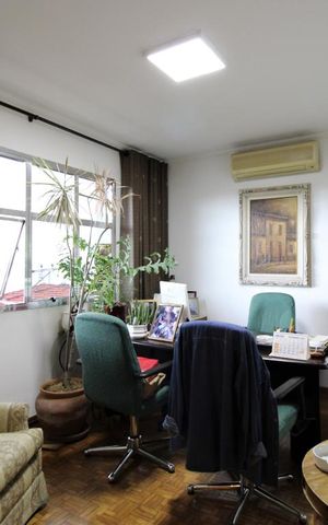Casa à venda com 347m², 4 quartos e 3 vagasQuarto 2