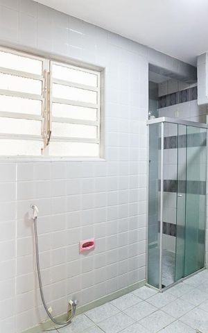 Apartamento à venda com 189m², 3 quartos e 1 vaga Apartamento à venda com 189m², 3 quartos e 1 vagaBanheiro da Suíte