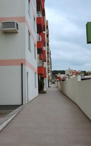 Apartamento para alugar com 64m², 2 quartos e sem vagaFachada