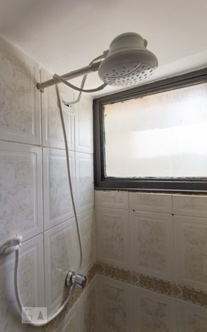 Apartamento para alugar com 64m², 2 quartos e 1 vaga Apartamento para alugar com 64m², 2 quartos e 1 vagaBanheiro