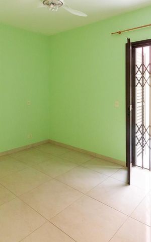 Casa à venda com 265m², 3 quartos e 4 vagas Casa à venda com 265m², 3 quartos e 4 vagasSuíte 2