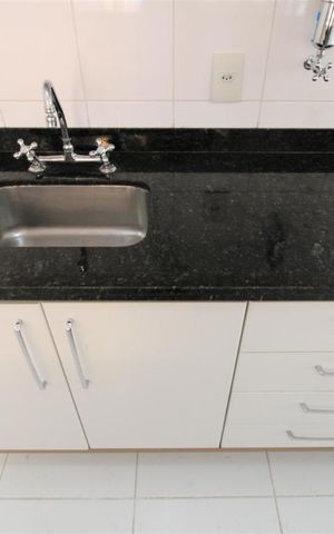 Apartamento para alugar com 65m², 2 quartos e 1 vagaCozinha - Pia 
