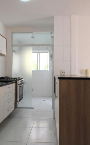Apartamento para alugar com 65m², 2 quartos e 1 vagaCozinha 