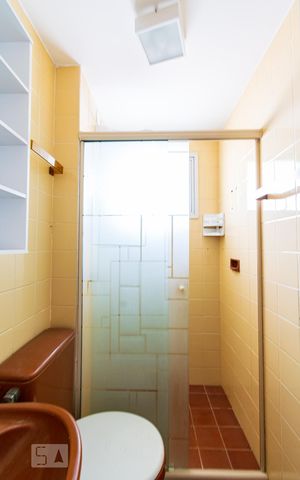 Apartamento à venda com 45m², 1 quarto e 1 vaga Apartamento à venda com 45m², 1 quarto e 1 vagaBanheiro Social