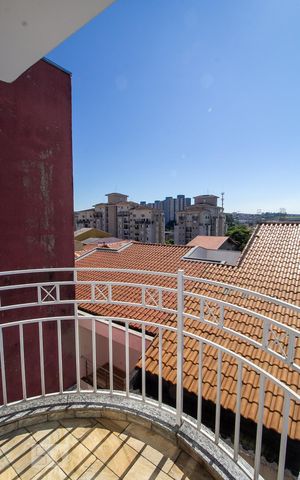 Casa à venda com 262m², 3 quartos e 4 vagasVaranda