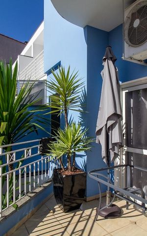 Casa à venda com 262m², 3 quartos e 4 vagasVaranda da Sala