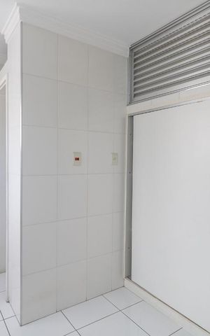 Apartamento à venda com 130m², 3 quartos e 1 vagaÁrea de Serviço