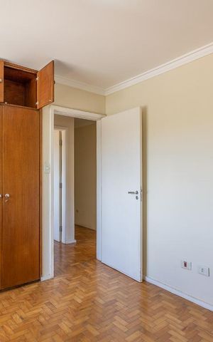 Apartamento à venda com 130m², 3 quartos e 1 vagaQuarto 2
