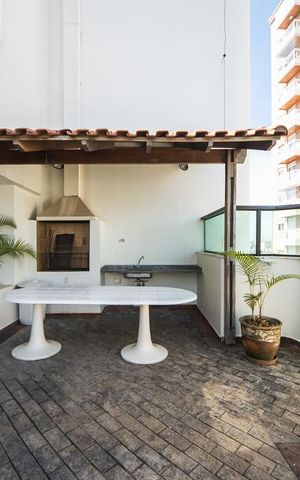 Apartamento à venda com 373m², 4 quartos e 3 vagas Apartamento à venda com 373m², 4 quartos e 3 vagasÁrea comum
