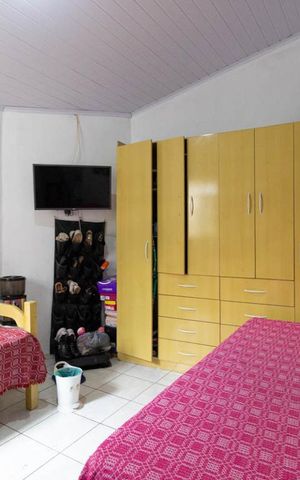Casa à venda com 80m², 3 quartos e 1 vaga Casa à venda com 80m², 3 quartos e 1 vagav