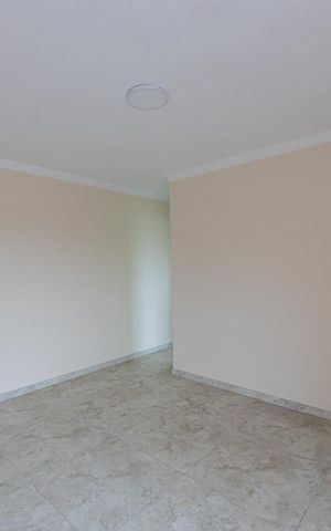Apartamento para alugar com 85m², 2 quartos e 1 vaga Apartamento para alugar com 85m², 2 quartos e 1 vagaSala