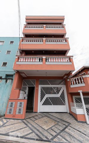 Apartamento para alugar com 85m², 2 quartos e 1 vaga Apartamento para alugar com 85m², 2 quartos e 1 vagaFachada
