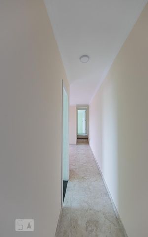 Apartamento para alugar com 85m², 2 quartos e 1 vaga Apartamento para alugar com 85m², 2 quartos e 1 vagaCorredor