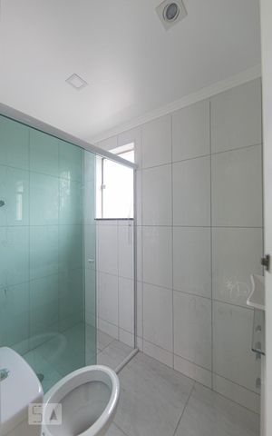 Apartamento para alugar com 85m², 2 quartos e 1 vaga Apartamento para alugar com 85m², 2 quartos e 1 vagaBanheiro Suite
