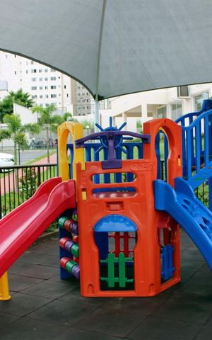 Apartamento à venda com 43m², 2 quartos e 2 vagas Apartamento à venda com 43m², 2 quartos e 2 vagasÁrea Comum - Playground
