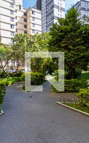 Apartamento à venda com 61m², 2 quartos e 1 vagaÁrea comum - Área verde