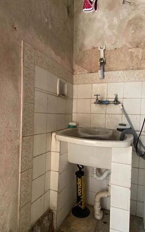 Casa à venda com 70m², 2 quartos e 1 vaga Casa à venda com 70m², 2 quartos e 1 vagaÁrea de Serviço
