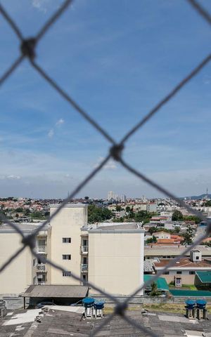 Apartamento para alugar com 94m², 4 quartos e 1 vagaÁrea de Serviço - Vista