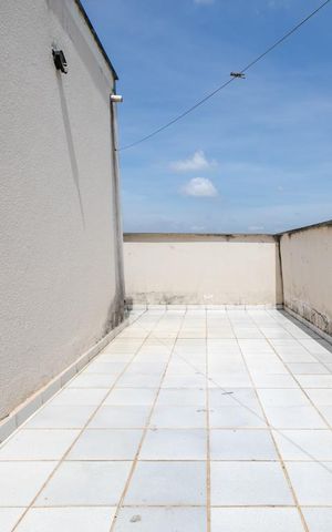Apartamento para alugar com 94m², 4 quartos e 1 vagaSacada