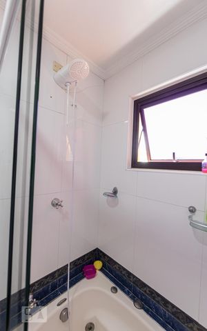 Casa à venda com 201m², 3 quartos e 6 vagasBanheiro SuiTE 3
