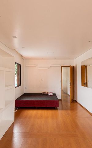 Casa à venda com 201m², 3 quartos e 6 vagasSuite 3