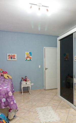 Casa à venda com 100m², 2 quartos e 2 vagasQuarto 1 suíte