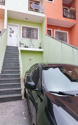 Casa à venda com 100m², 2 quartos e 2 vagasGaragem