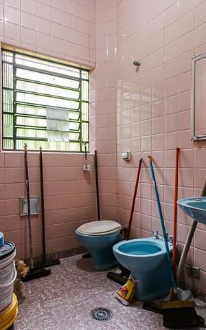 Casa para alugar com 200m², 3 quartos e 2 vagas Casa para alugar com 200m², 3 quartos e 2 vagasBanheiro