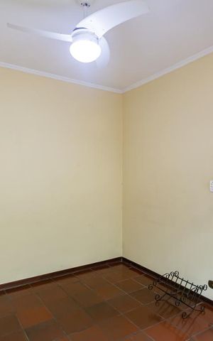 Casa à venda com 310m², 3 quartos e 4 vagasSala 2