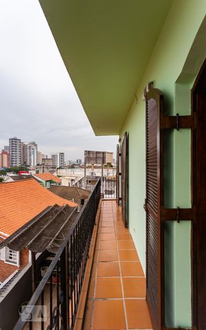 Casa à venda com 310m², 3 quartos e 4 vagasVaranda