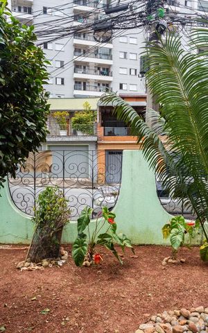 Casa à venda com 310m², 3 quartos e 4 vagasJardim