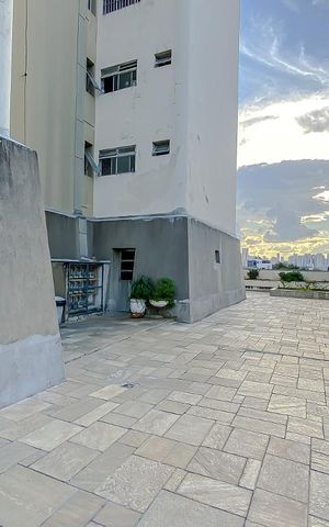 Apartamento à venda com 136m², 3 quartos e 5 vagasArea Comun