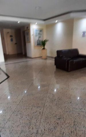 Apartamento para alugar com 78m², 3 quartos e 1 vagaHall