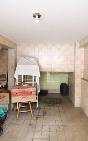 Casa à venda com 120m², 2 quartos e 1 vagaGaragem