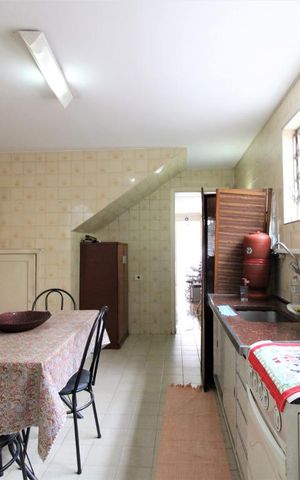 Casa à venda com 120m², 2 quartos e 1 vagaCozinha