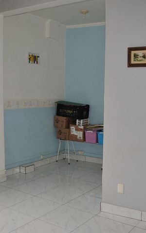 Casa à venda com 70m², 2 quartos e 1 vagaQuintal