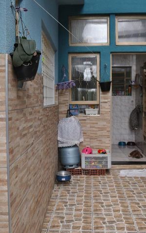 Casa à venda com 70m², 2 quartos e 1 vagaQuintal