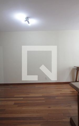 Apartamento à venda com 80m², 3 quartos e 2 vagasSala