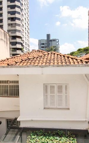 Casa à venda com 180m², 3 quartos e 2 vagasVista Quarto 2