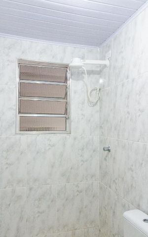 Casa de condomínio para alugar com 30m², 1 quarto e sem vaga Casa de condomínio para alugar com 30m², 1 quarto e sem vagaBanheiro Social