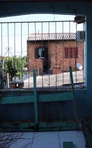 Casa à venda com 212m², 4 quartos e 2 vagasSacada