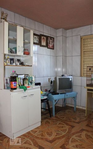 Casa à venda com 212m², 4 quartos e 2 vagasCozinha