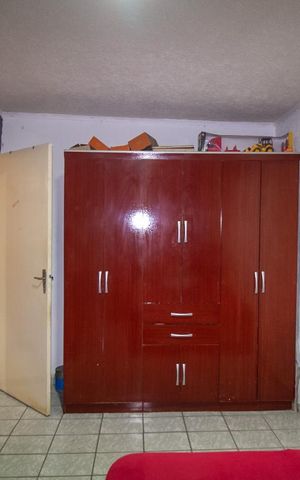 Casa à venda com 205m², 3 quartos e 2 vagasQuarto 2