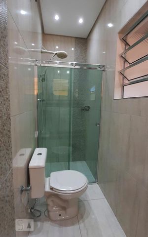 Casa para alugar com 70m², 1 quarto e 1 vagaBanheiro