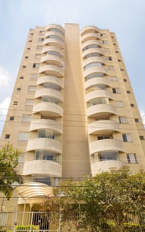 Apartamento à venda com 57m², 2 quartos e 2 vagas Apartamento à venda com 57m², 2 quartos e 2 vagasFachada