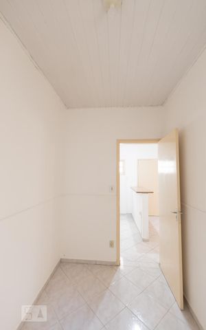 Casa para alugar com 55m², 2 quartos e sem vagaQuarto 1