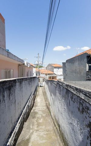 Casa para alugar com 55m², 2 quartos e sem vagaÁrea comum